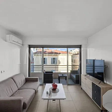 Croisette - 2035 For Rent *